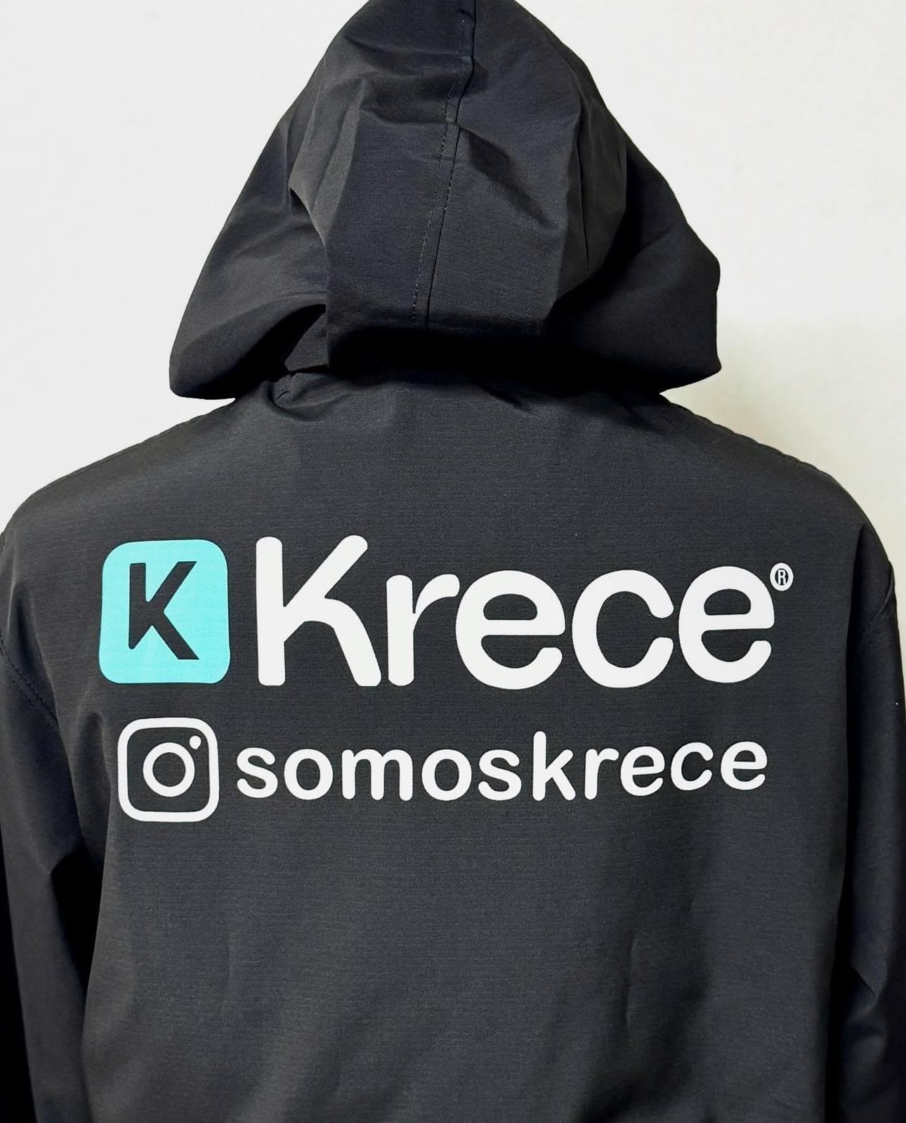 Campera Krece — atrás